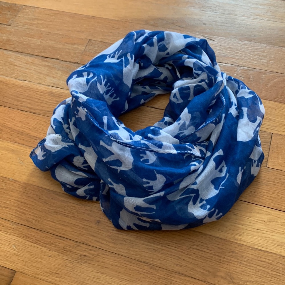 Elephant Loop Scarf